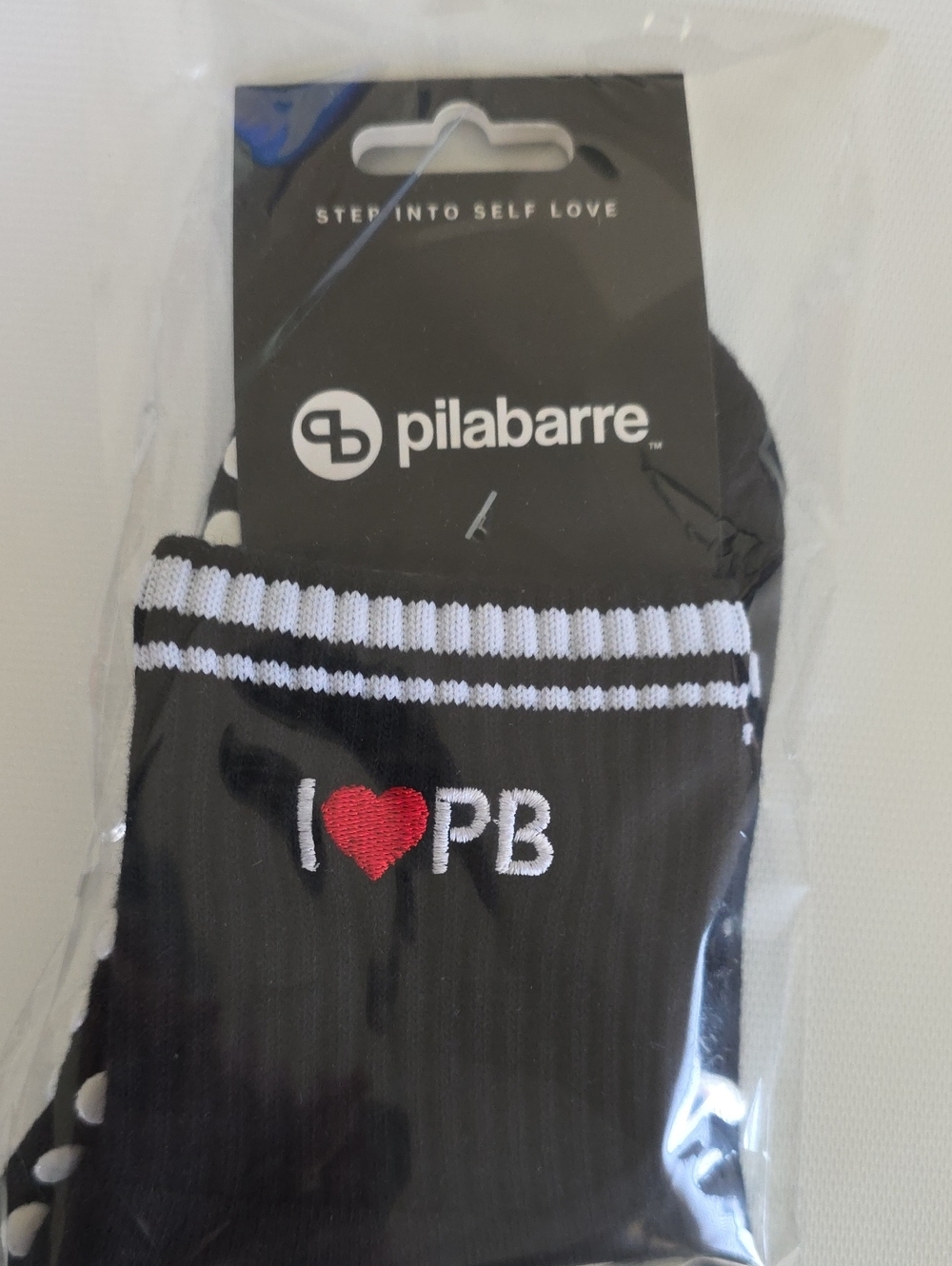 Pila Barre Black 'I ♥ PB' Grip Socks - Picture 2 of 4